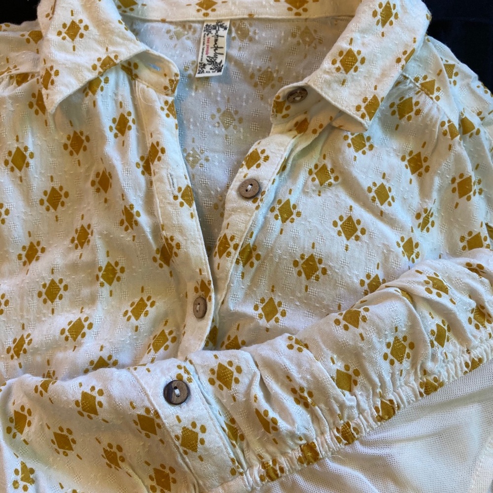 Willow Yellow Print Long Sleeve Bodysuit - Size XS - Picture 9 of 14